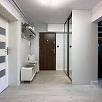 Nieopodal Centrum Nauki Cogiteon Apartamento
