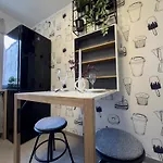 Nieopodal Centrum Nauki Cogiteon Cracóvia