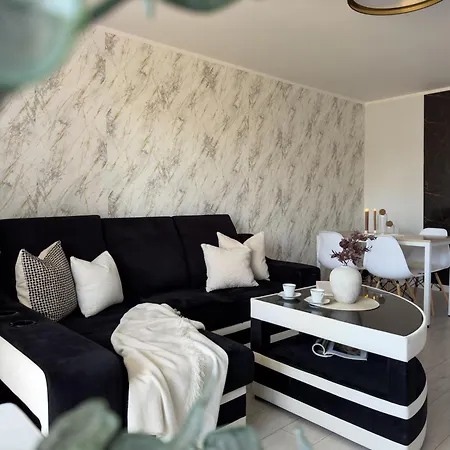 Apartment Nieopodal Centrum Nauki Cogiteon