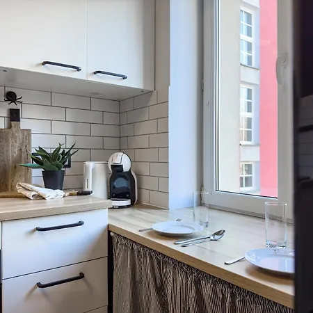 Nieopodal Centrum Nauki Cogiteon