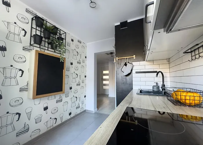 Nieopodal Centrum Nauki Cogiteon *