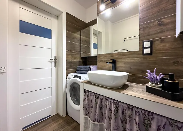 Nieopodal Centrum Nauki Cogiteon * كراكوفيا